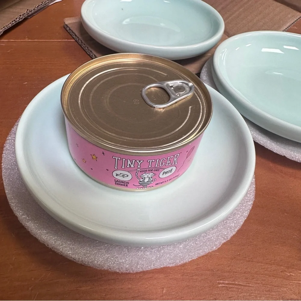 New in box - set of three ceramic serving bowls for cats - or people!